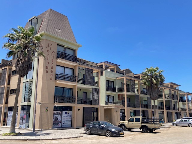Office Space with Good Visibility and Tenant